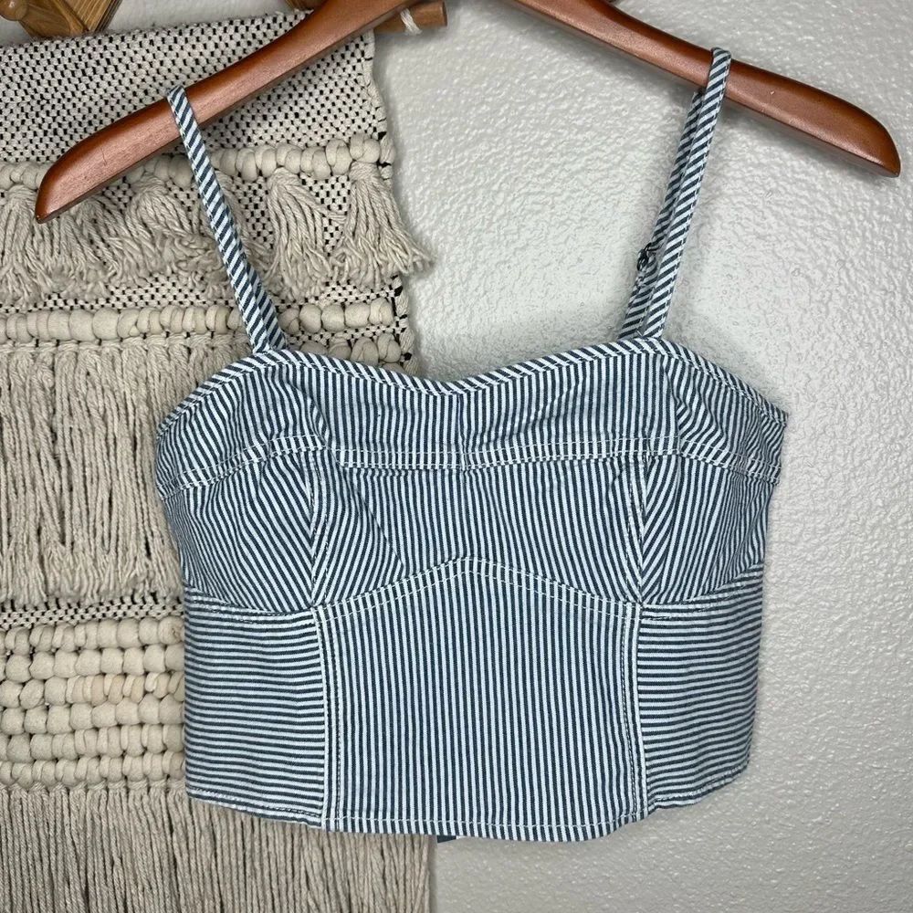 Universal Thread Blue Striped Top